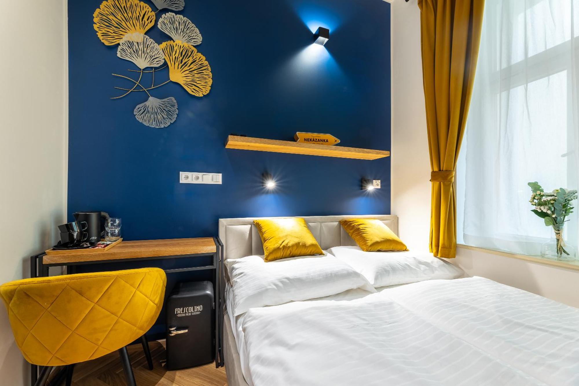 Modern Urban Room In The City Center Of Прага Екстер'єр фото