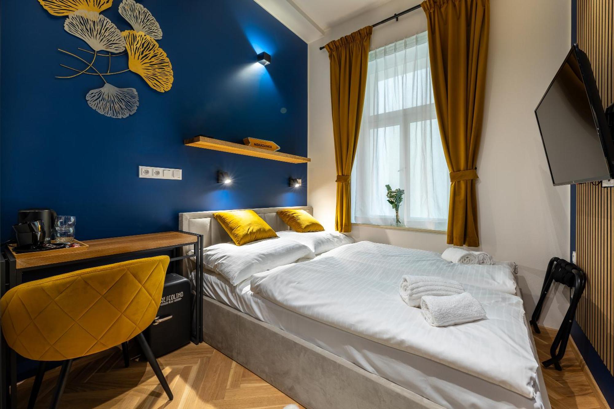 Modern Urban Room In The City Center Of Прага Екстер'єр фото